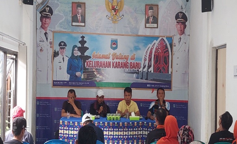 Program Jumat SALAM BKD Provinsi NTB di kelurahan Karang Baru Kota Mataram NTB